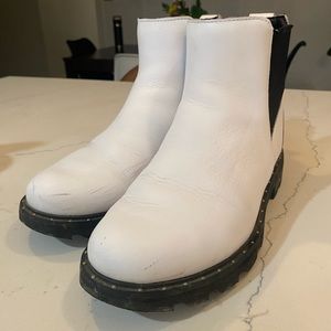 Sorel White Boots